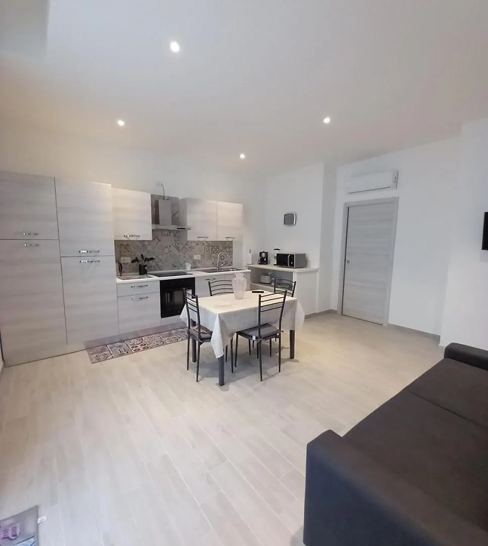 Hily'S House Apartment Alghero